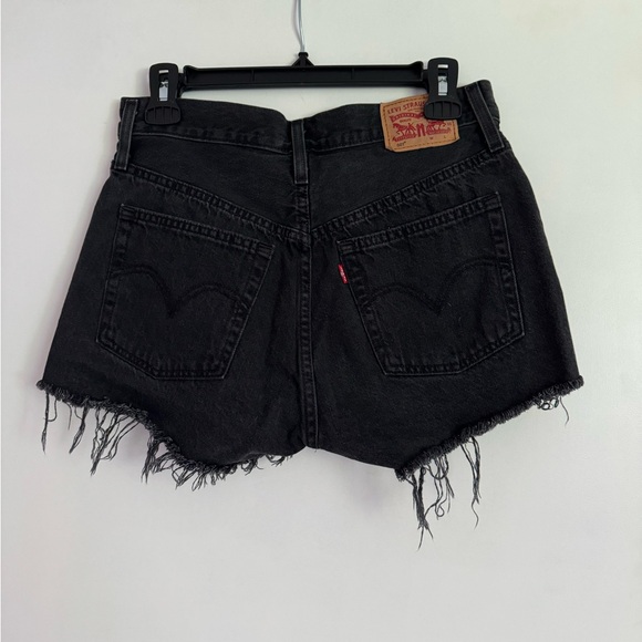 Levi 501 Black Jean Shorts - Picture 2 of 6